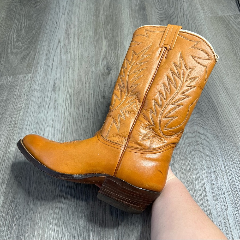 Vintage Nocono Western Cowboy Boots women’s Size 9.5 D Made In USA Tan Leather